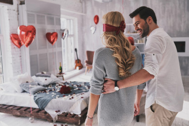 Najväčší romantici medzi znameniami – týchto 6 ťa dokonale opantá svojou láskou a gestami