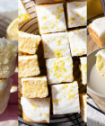 Recept na citrónové brownies – najlepší svieži letný koláčik na víkend!